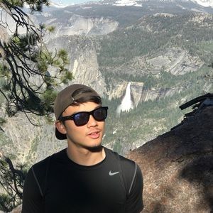 Meet your Posher, Noah